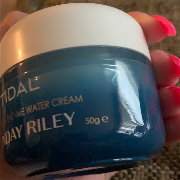 Tidal Sunday Riley water cream moisturizer - Picture 5 of 7